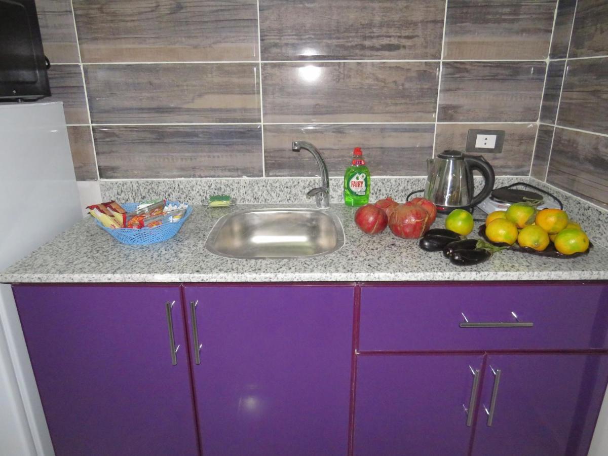 Apartment Taranto Near The Sea Redsealine 후르가다 외부 사진