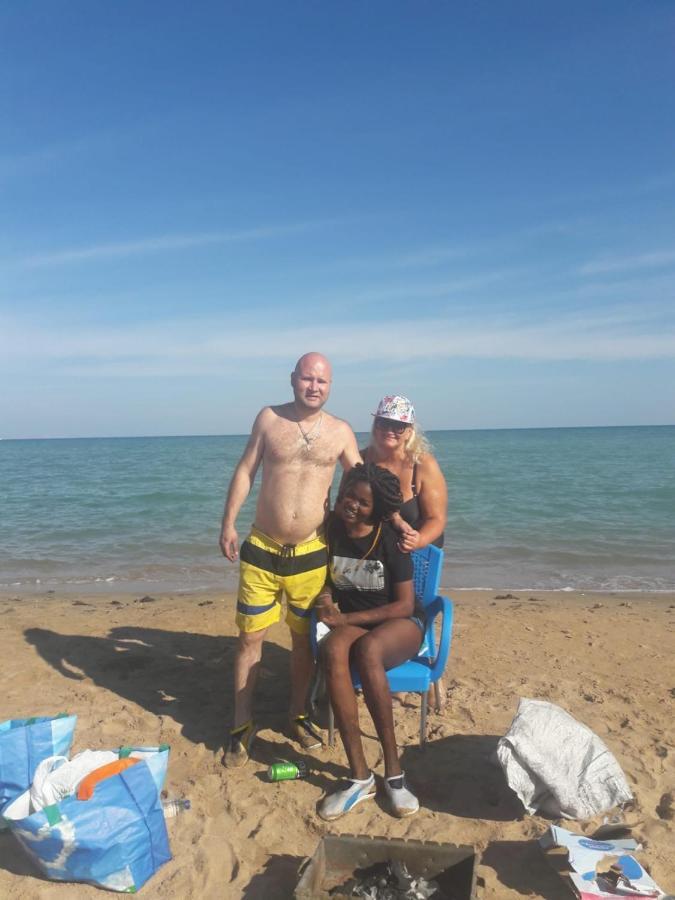 Apartment Taranto Near The Sea Redsealine 후르가다 외부 사진